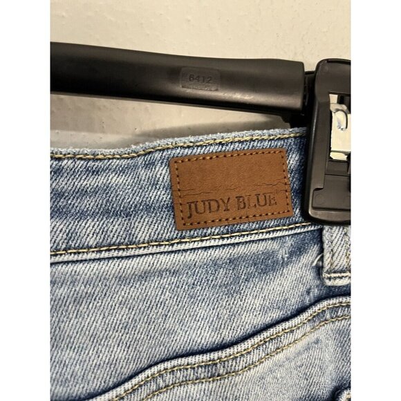 Judy Blue Denim Straight Leg Fit Distressed Light Wash Jeans Women 3/26 - Picture 6 of 11